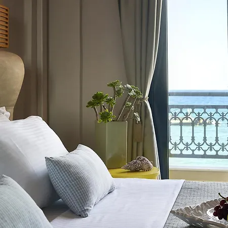 Marelina Aparthotel