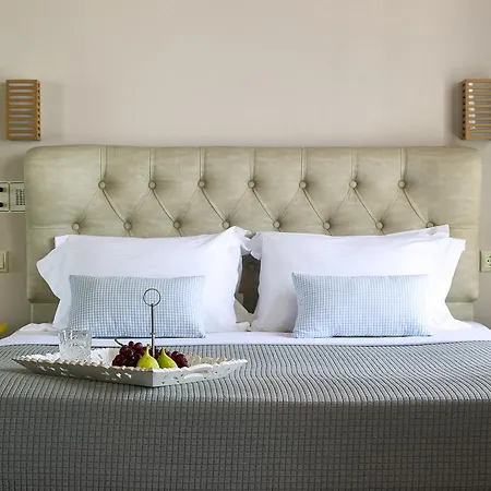 Aparthotel Marelina 3*
