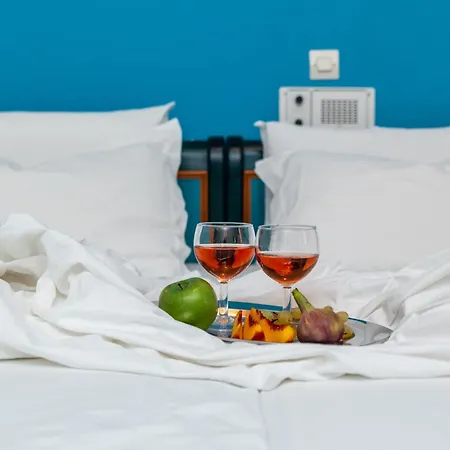 Marelina Lejlighedshotel Pánormos